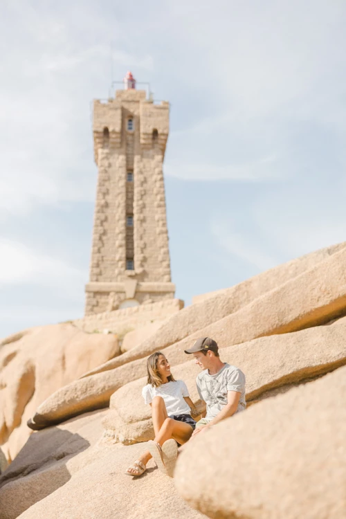 rocher marron gris extérieur